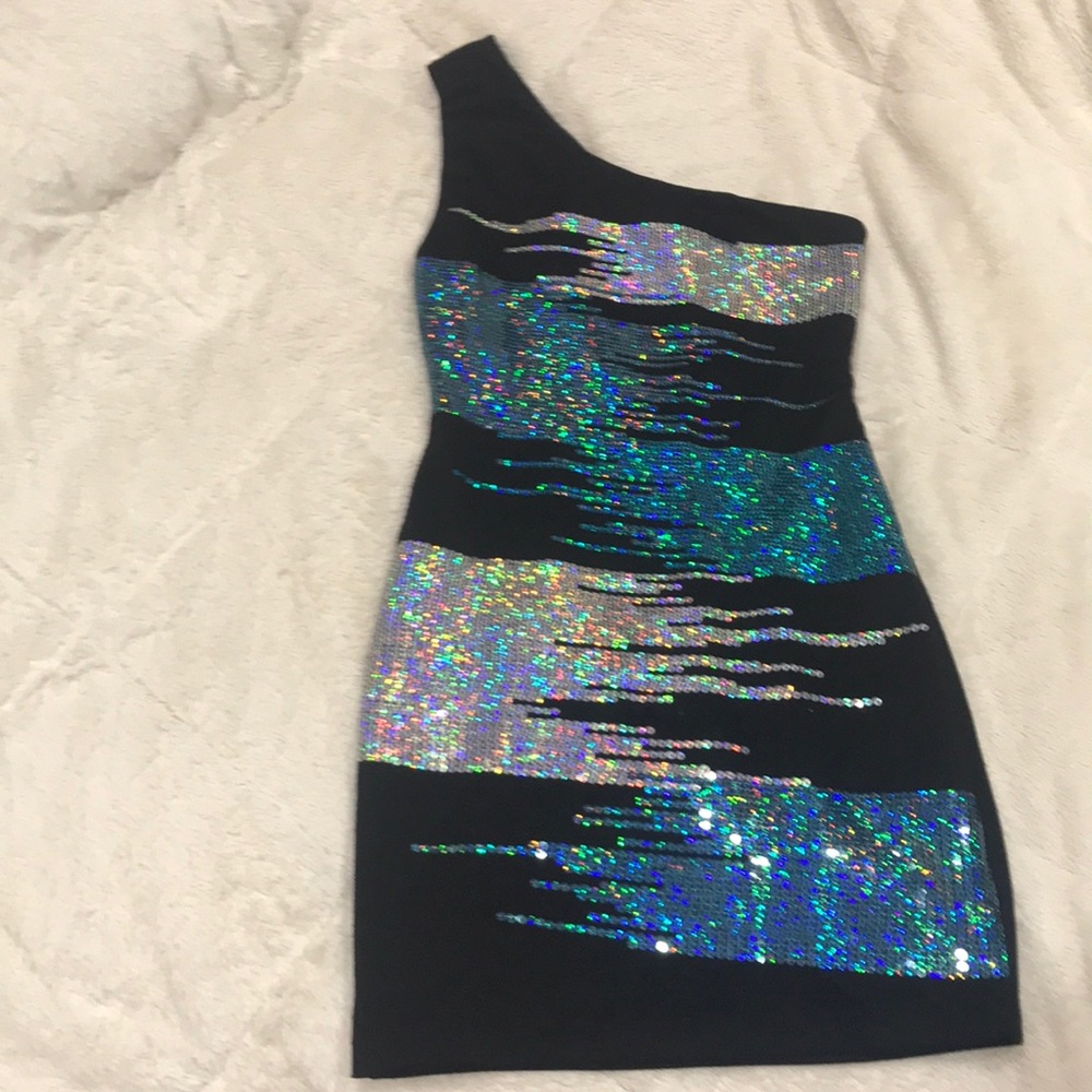 Black cocktail dress sequins